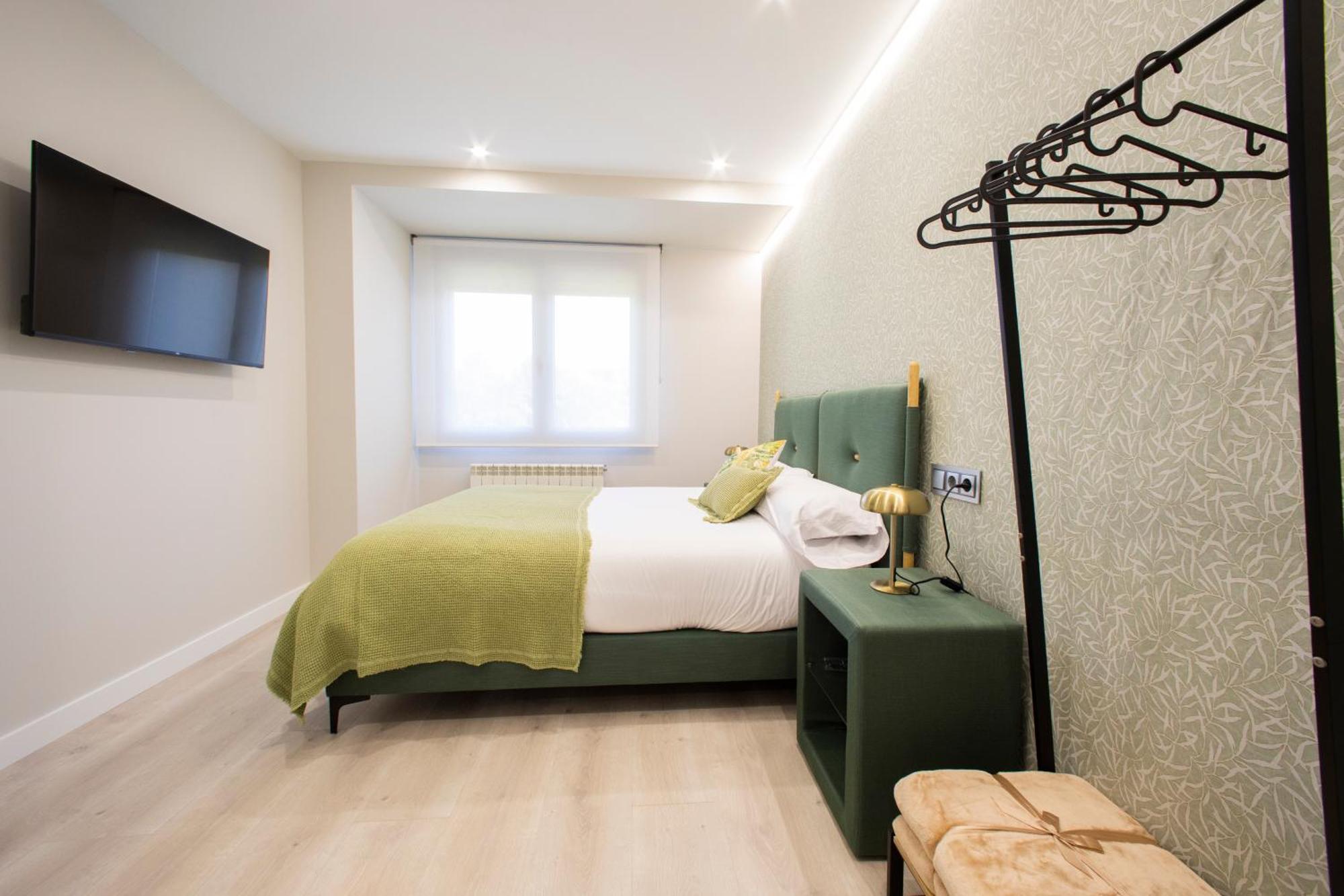 Apartamentos O Devezo Vilalba Buitenkant foto
